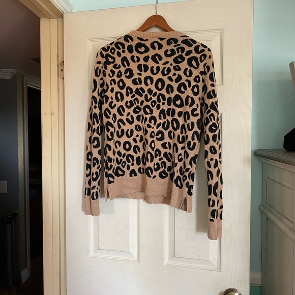 Sweater - Picture 2 of 2